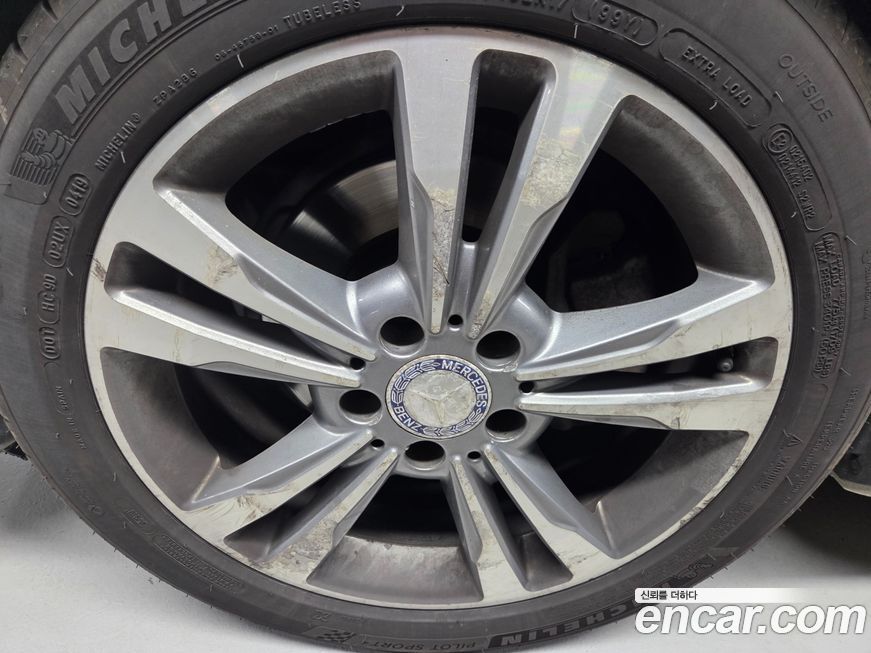 Mercedes-Benz E-Class 2016