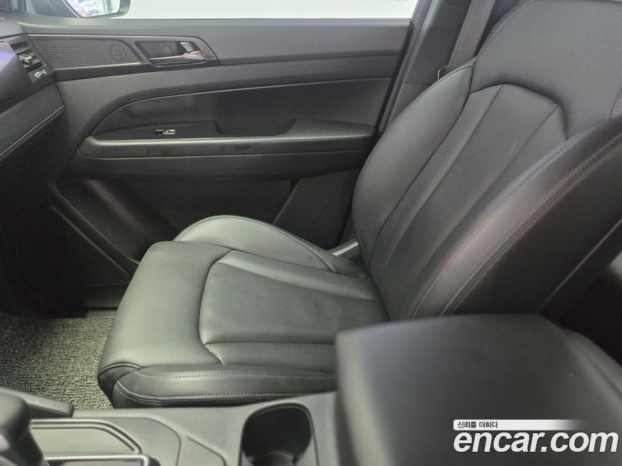 KG_Mobility_Ssangyong Rexton 2020