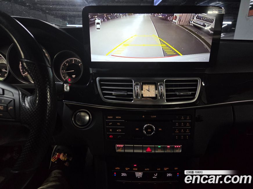 Mercedes-Benz E-Class 2016