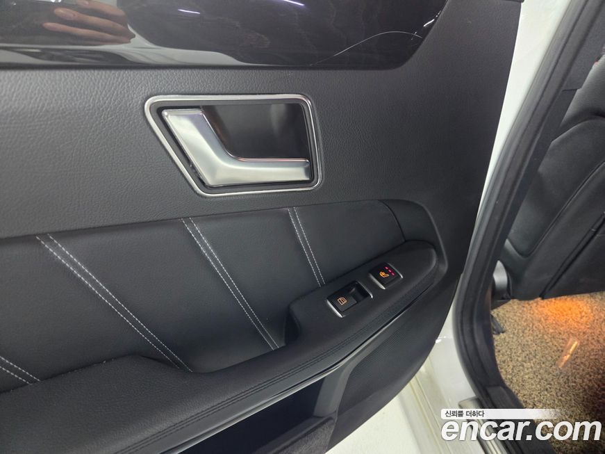 Mercedes-Benz E-Class 2016