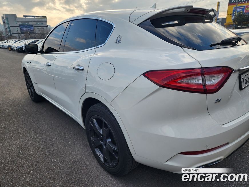 Maserati Levante 2018