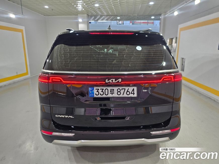 Kia Canival 2023