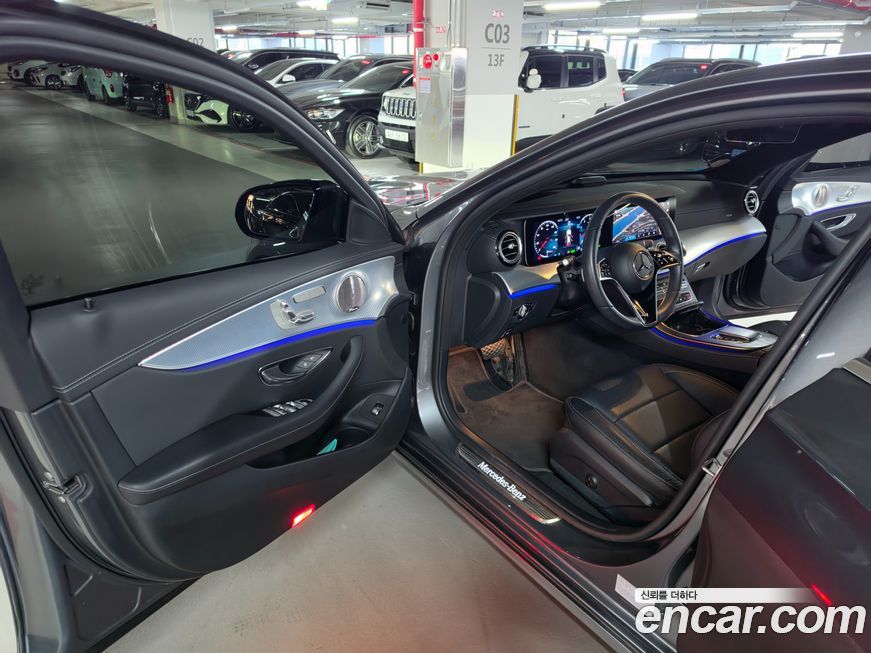 Mercedes-Benz E-Class 2021