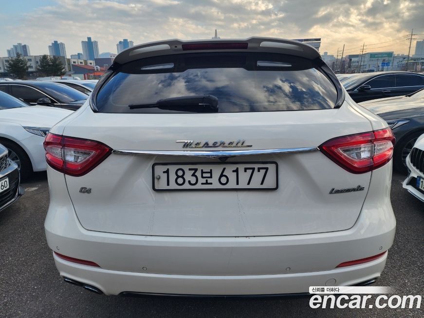 Maserati Levante 2018