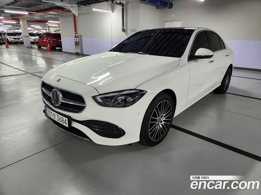 Mercedes-Benz C-Class 2025