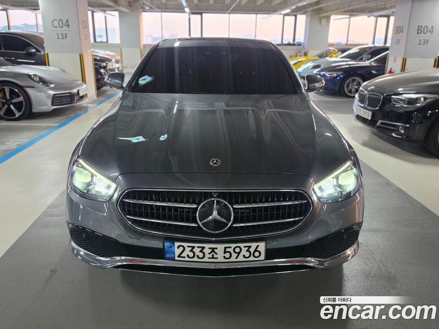 Mercedes-Benz E-Class 2021