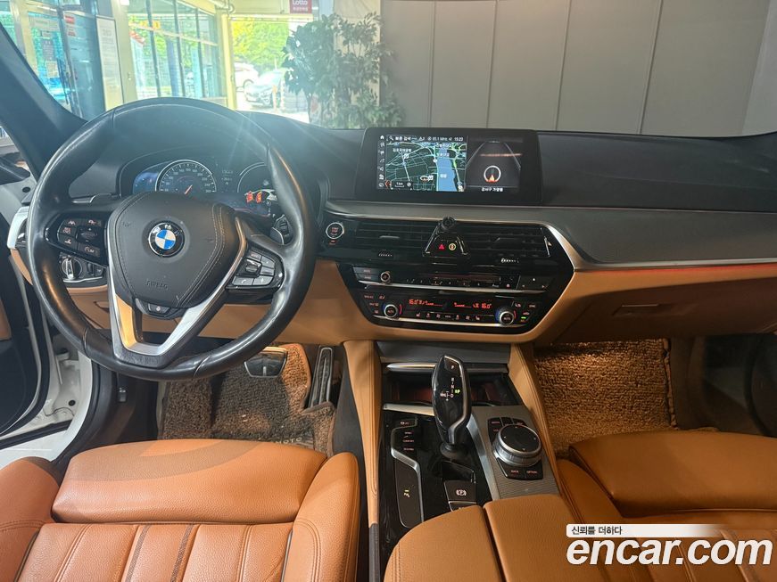BMW 5-Series 2018