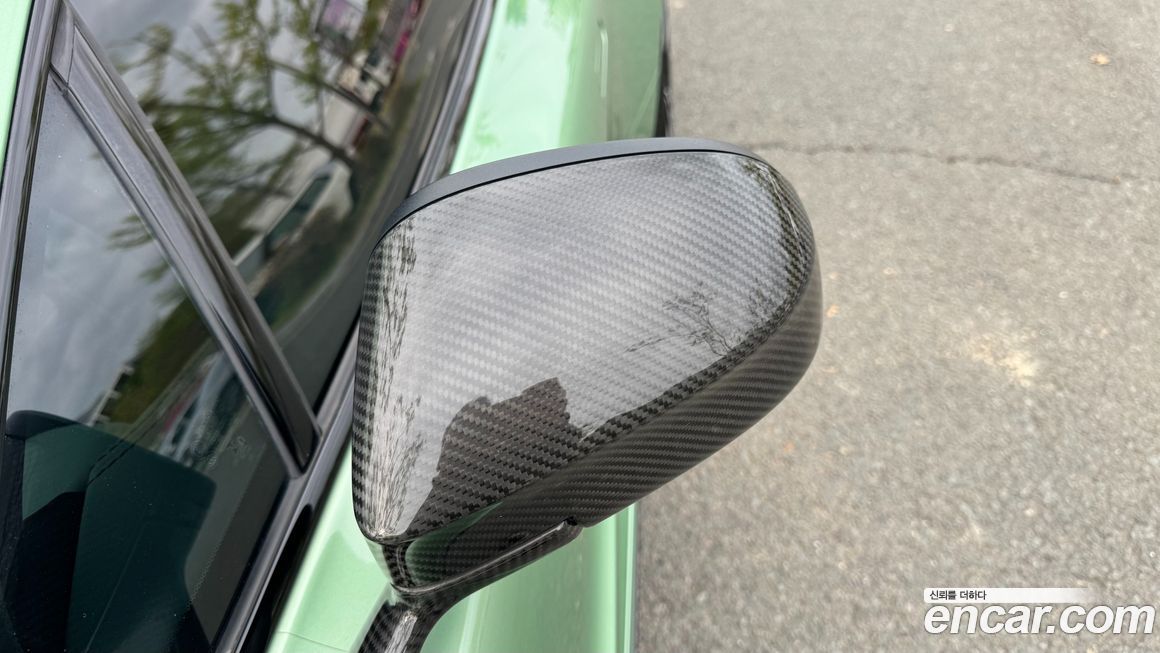 Astonmartin Vanquish 2016