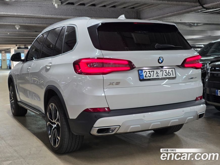 BMW X5 2022