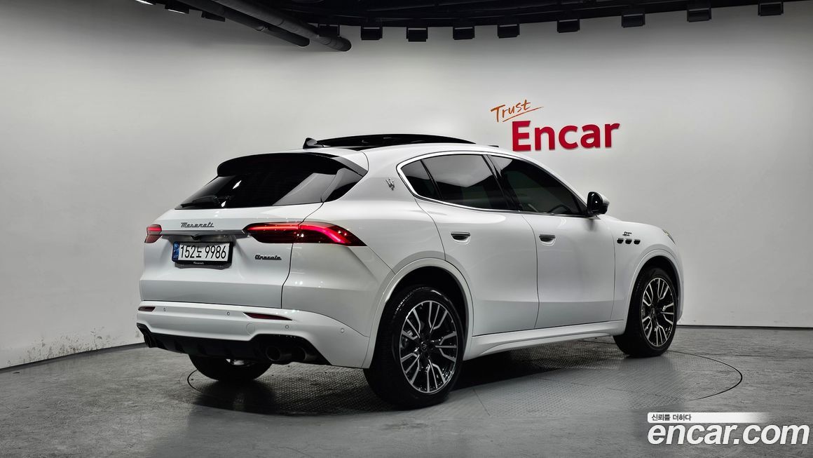 Maserati Grecale 2023