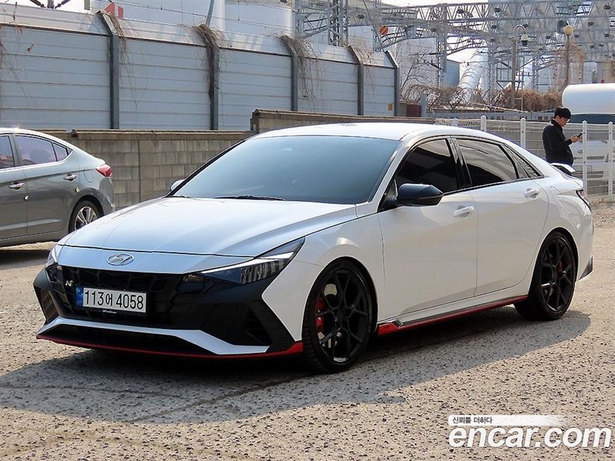 Hyundai AVANTE 2022