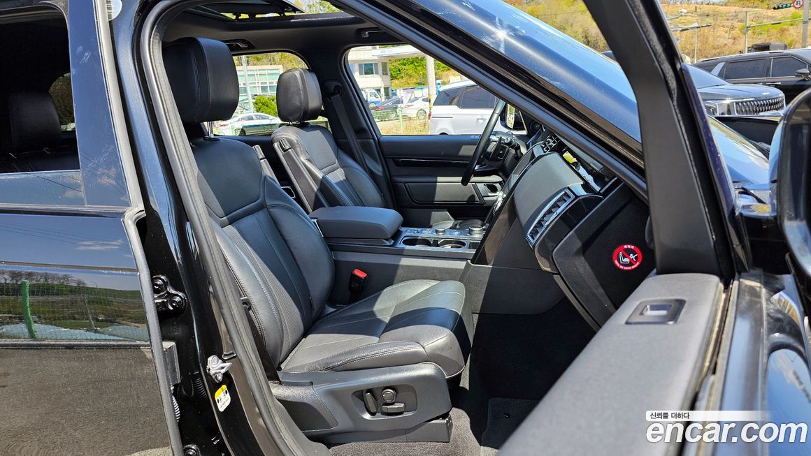 Land Rover Discovery 2019