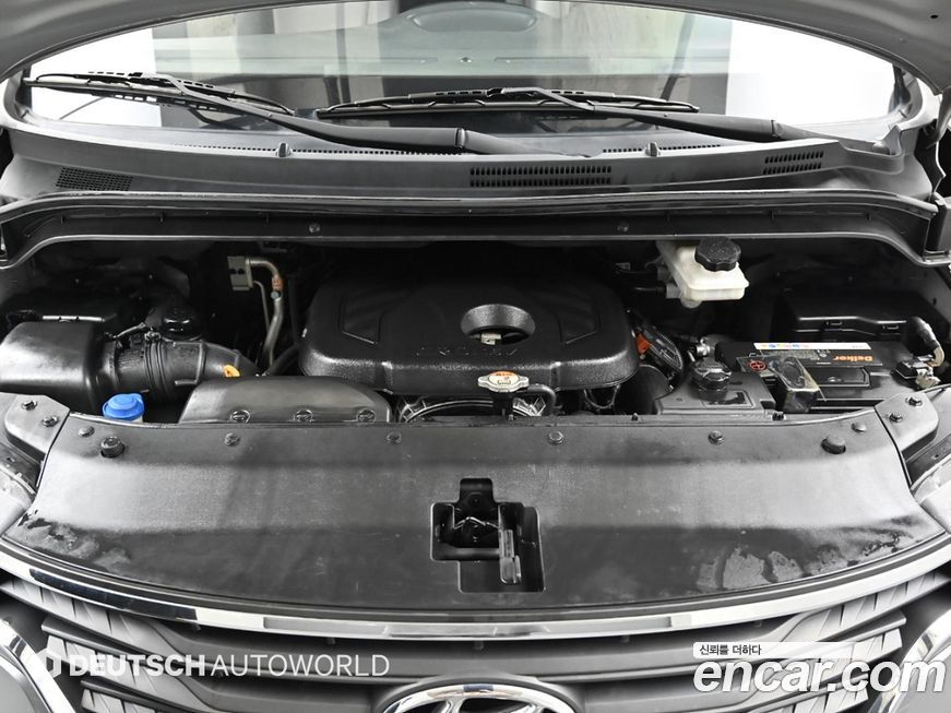 Hyundai Starex 2018
