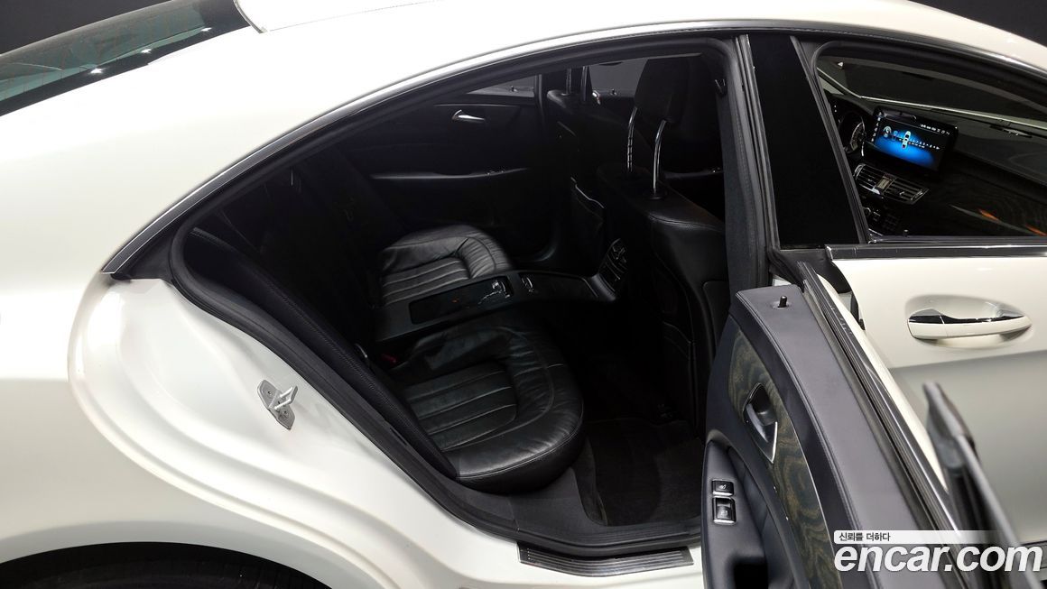 Mercedes-Benz CLS-Class 2013