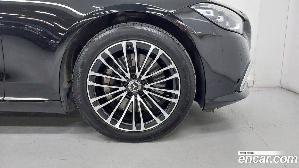 Mercedes-Benz S-Class 2022
