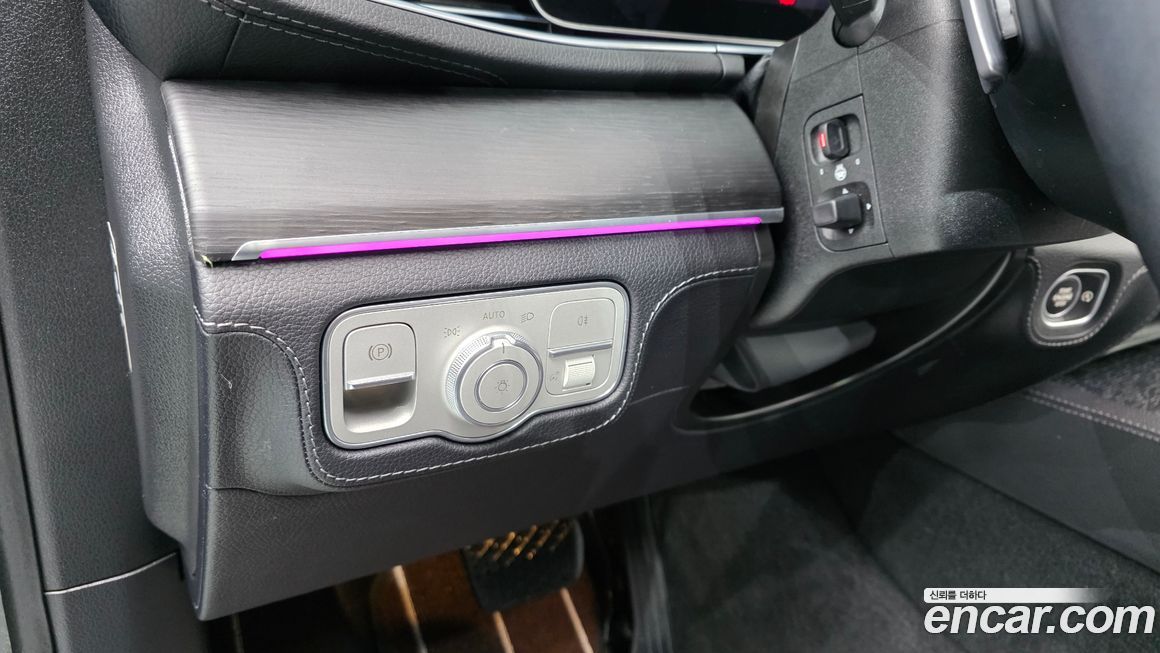 Mercedes-Benz GLE-Class 2024