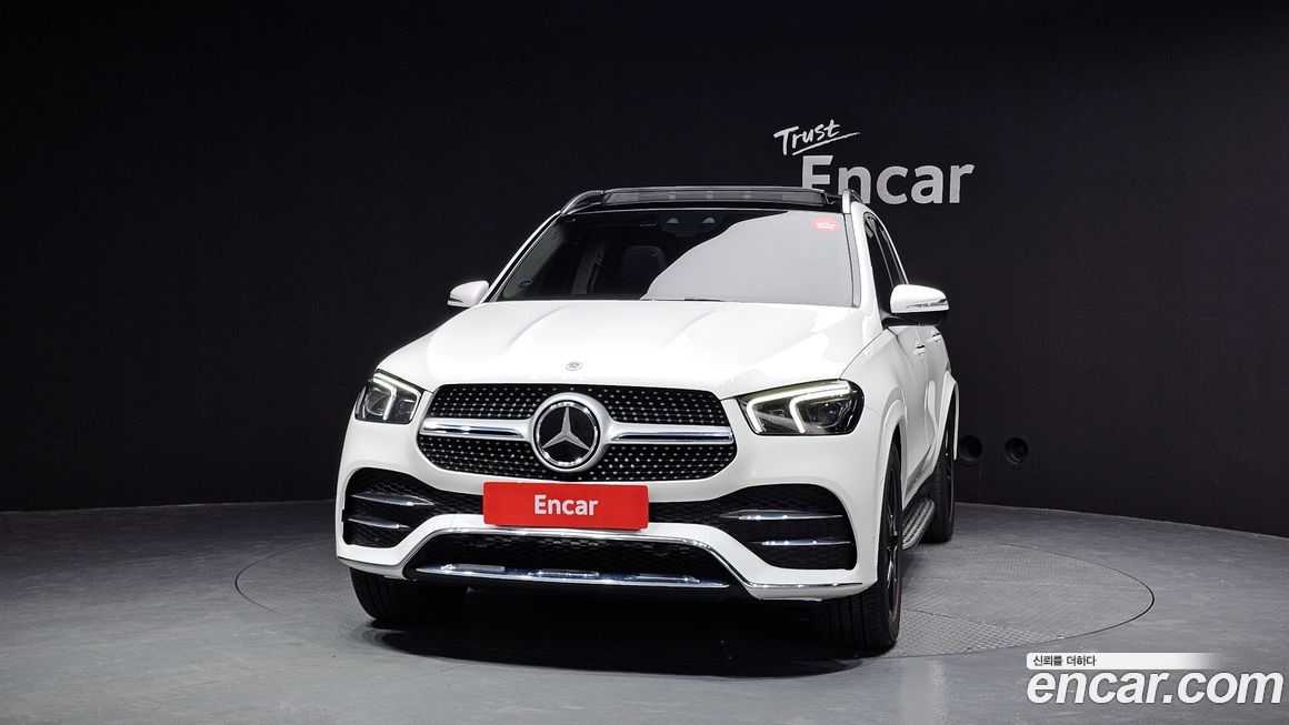 Mercedes-Benz GLE-Class 2021