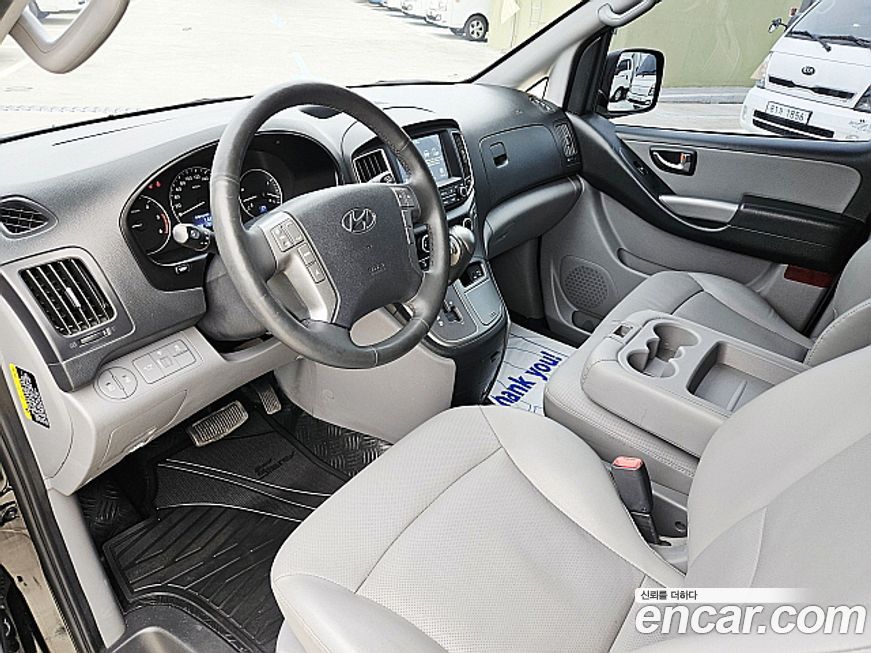 Hyundai Starex 2020