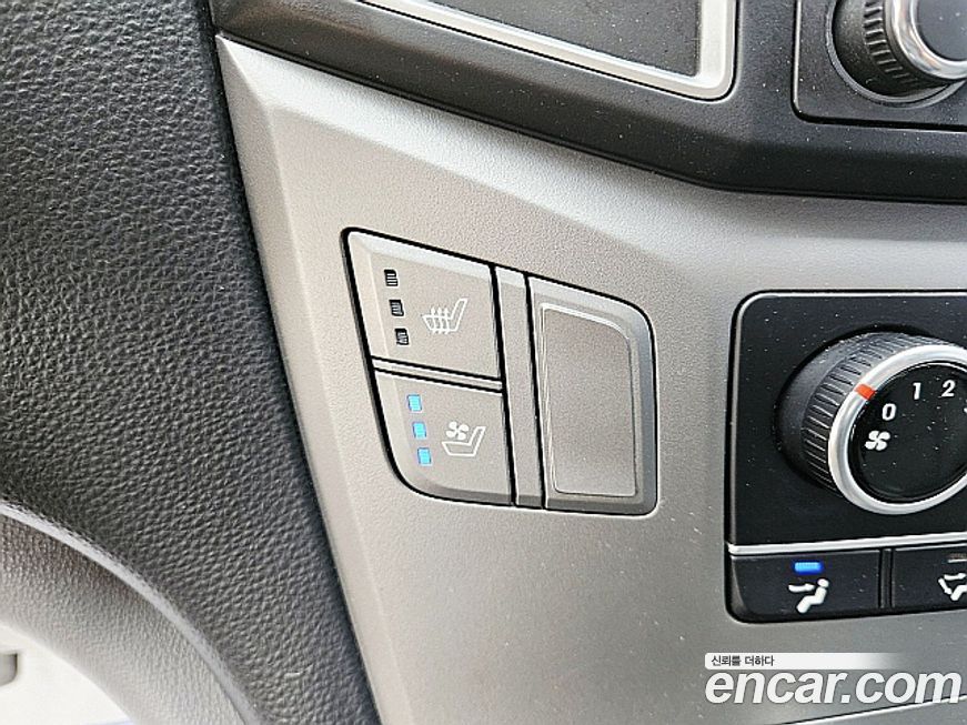 Hyundai Starex 2020