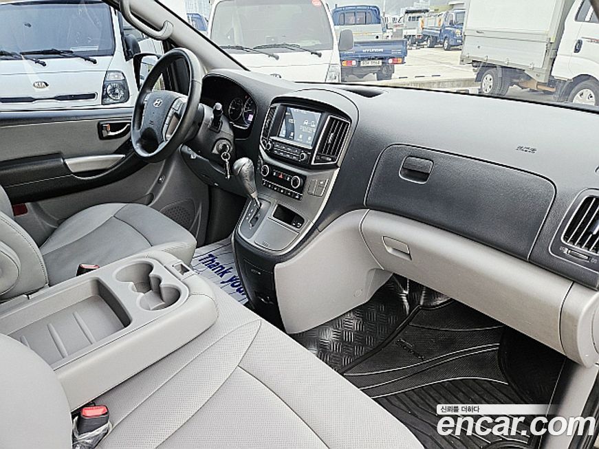 Hyundai Starex 2020