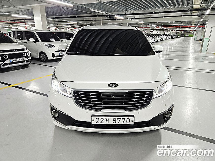Kia Canival 2015