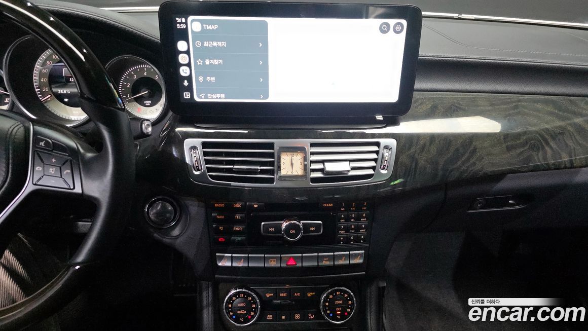 Mercedes-Benz CLS-Class 2013