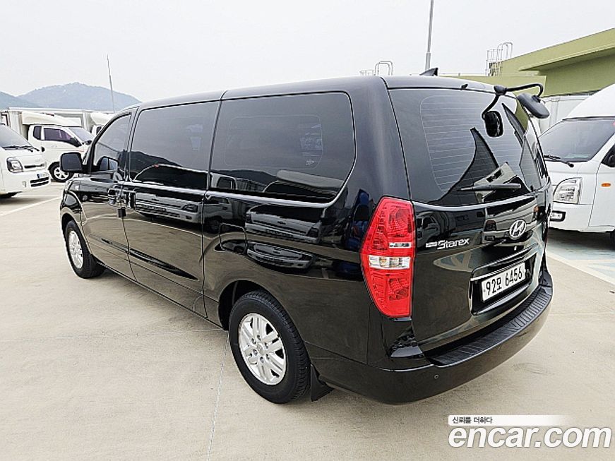 Hyundai Starex 2020