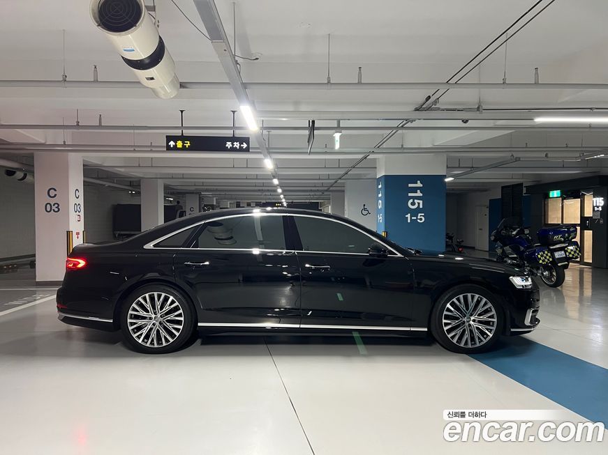 Audi A8 2020