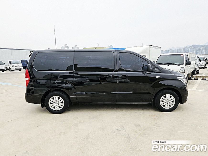 Hyundai Starex 2020