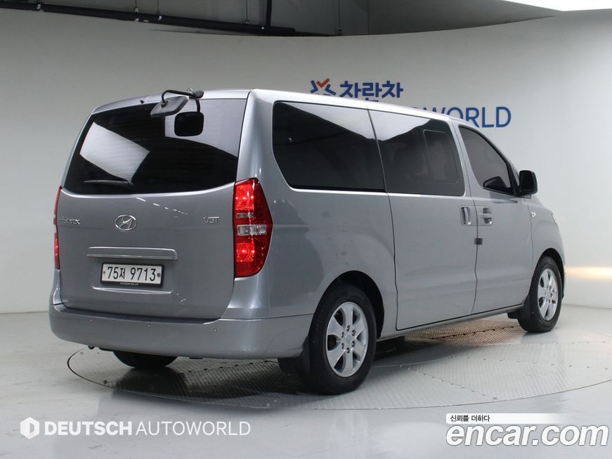 Hyundai Starex 2018