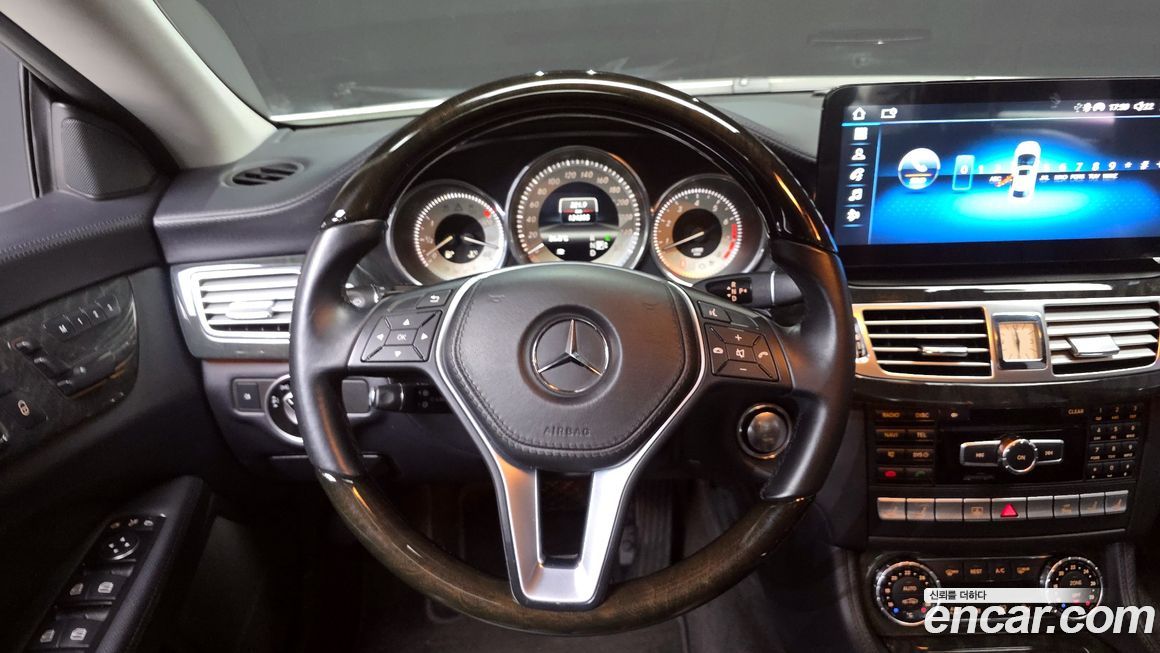 Mercedes-Benz CLS-Class 2013