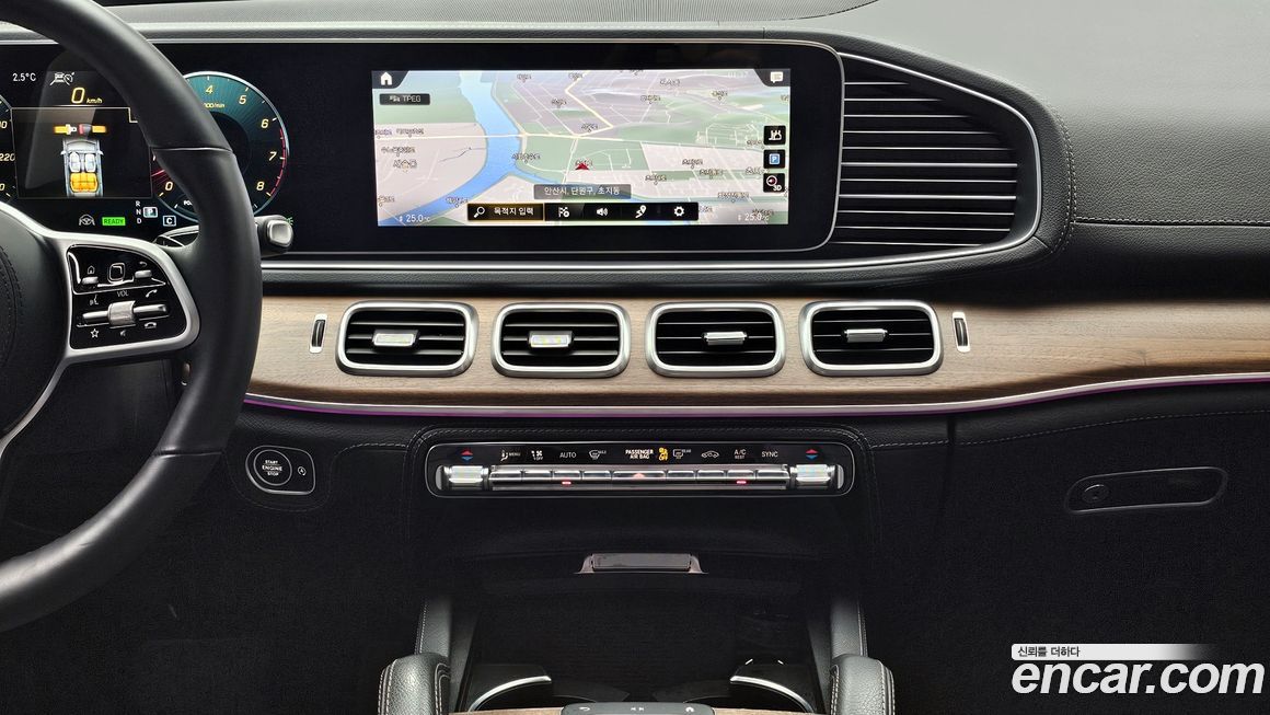 Mercedes-Benz GLE-Class 2021