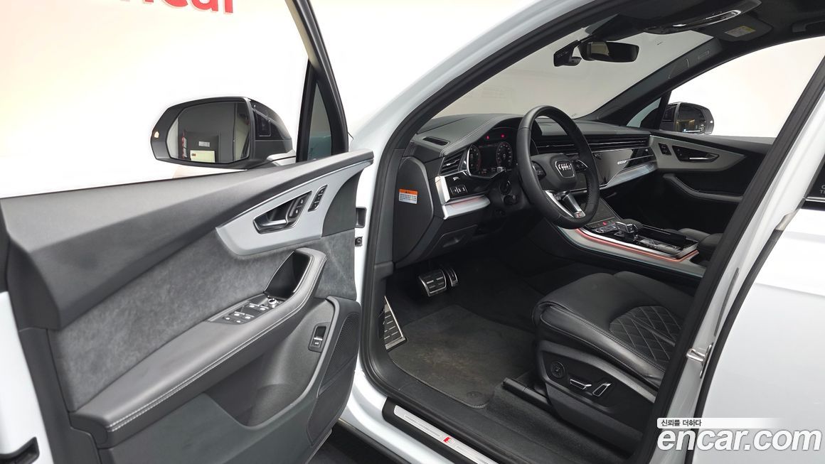 Audi Q7 2025
