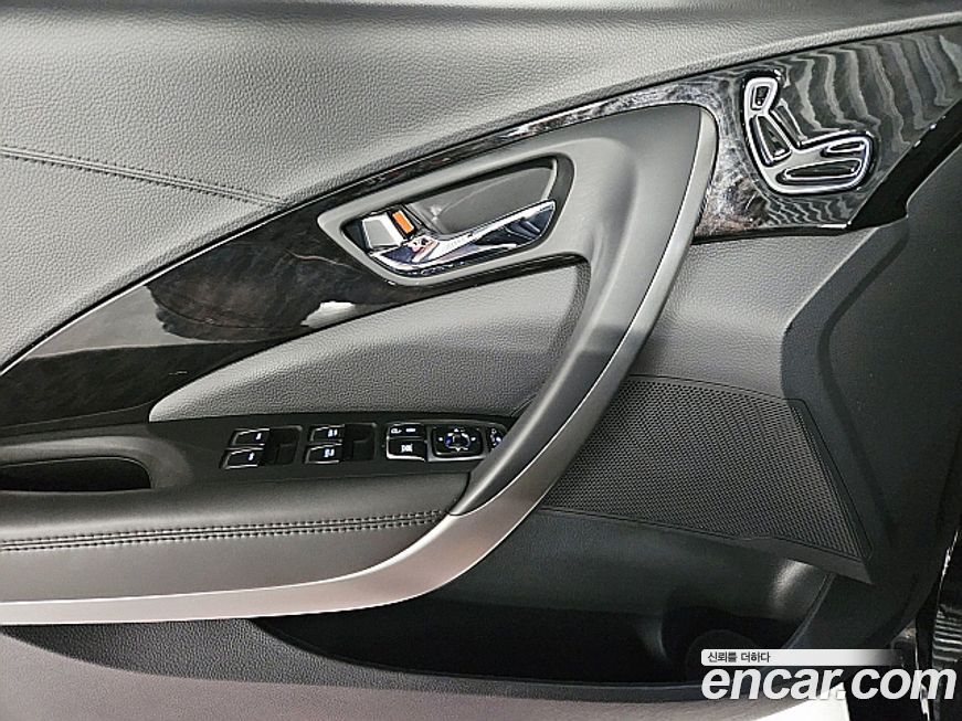 Hyundai Grandeur 2017