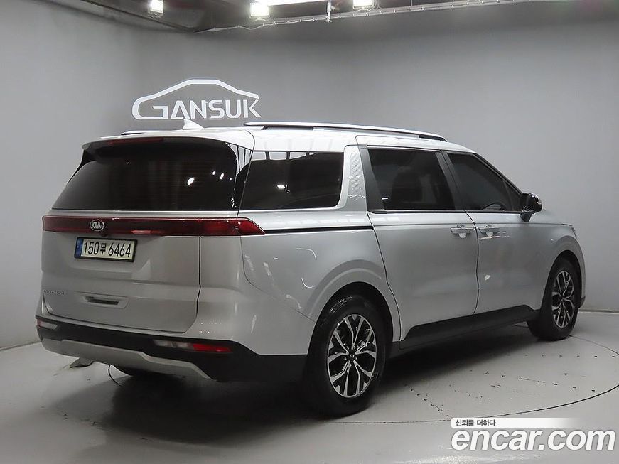 Kia Canival 2021