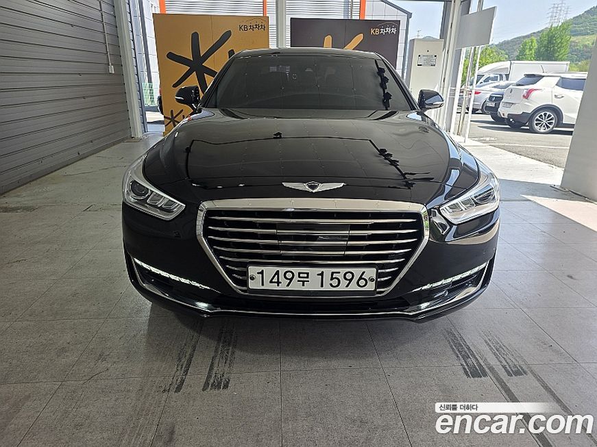 Genesis EQ900 2018