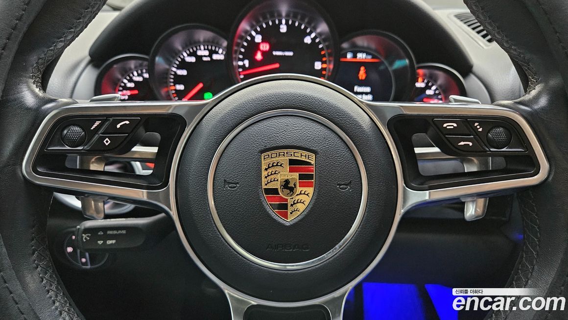 Porsche Cayenne 2016