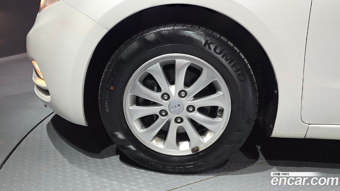Kia K3 2015