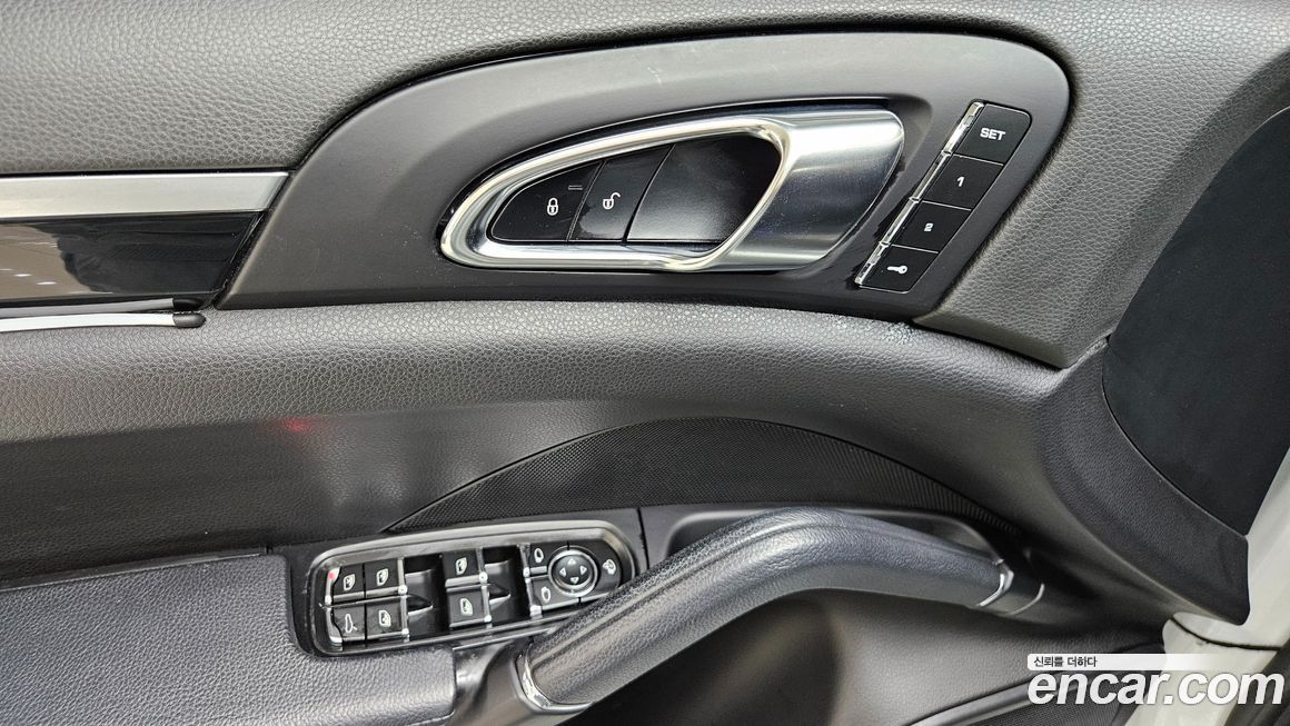 Porsche Cayenne 2016