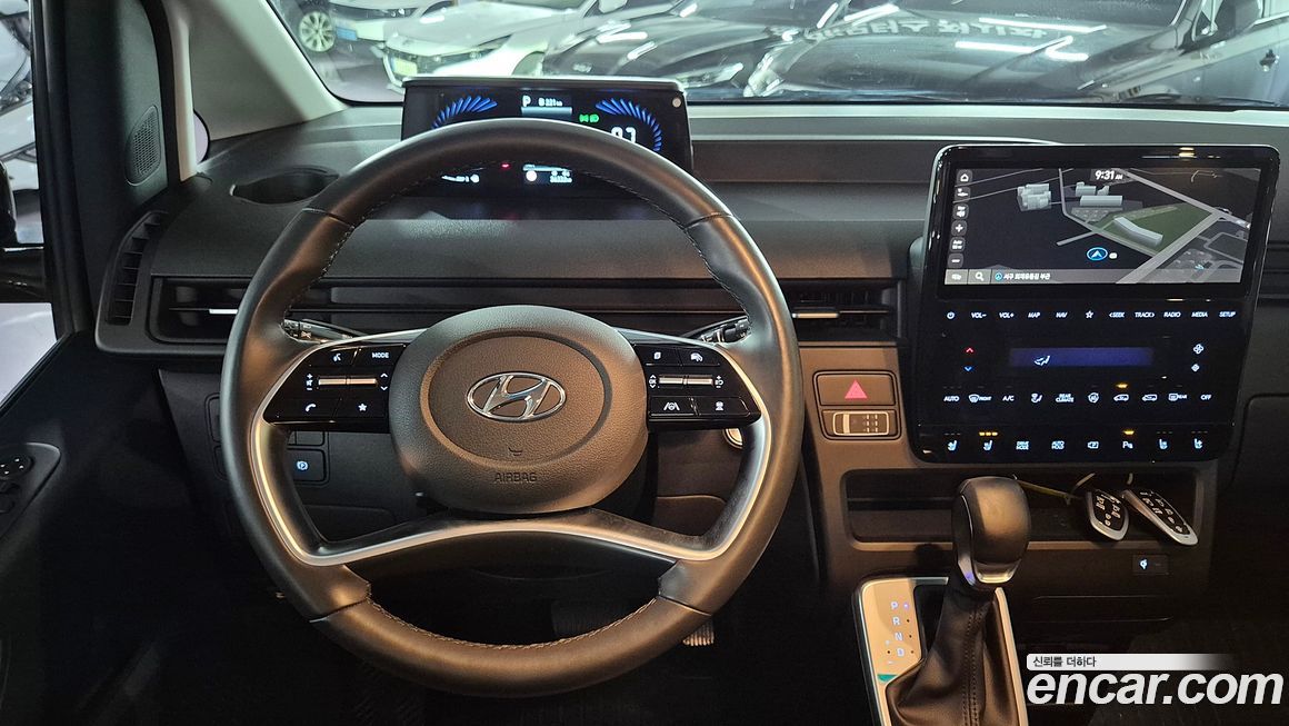 Hyundai Staria 2022