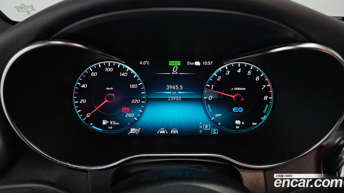 Mercedes-Benz GLC-Class 2021