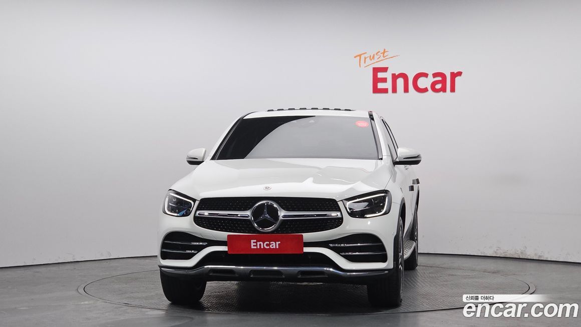 Mercedes-Benz GLC-Class 2021