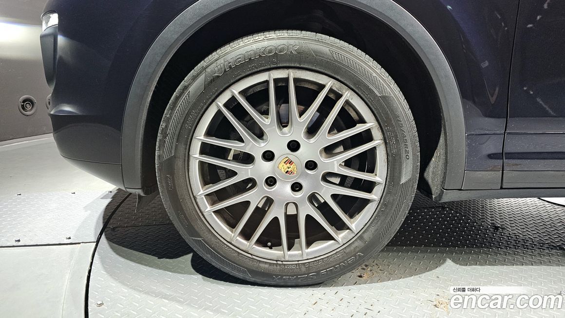 Porsche Cayenne 2016