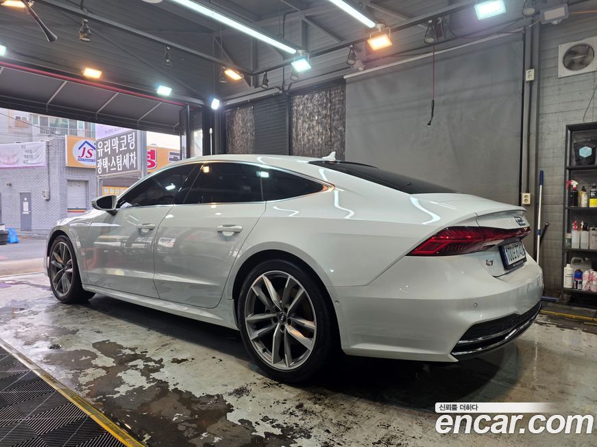 Audi A7 2020