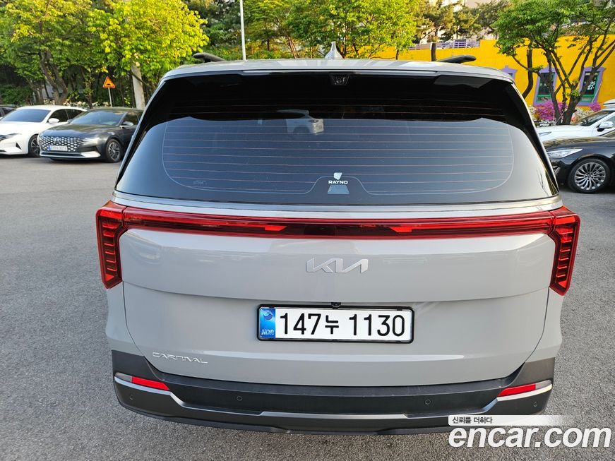 Kia Canival 2025