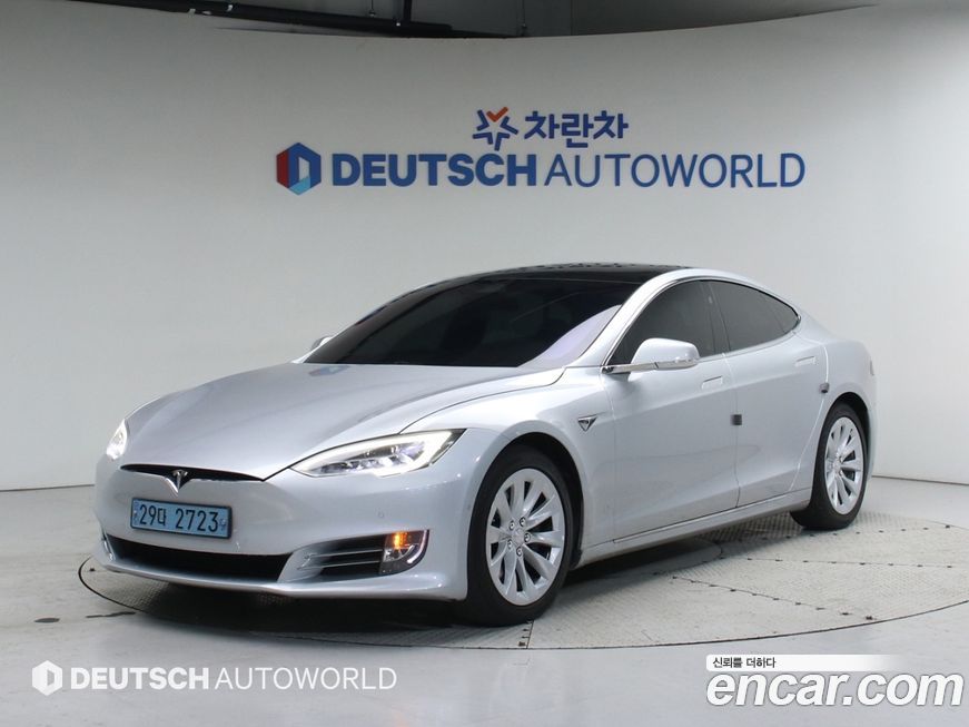 Tesla Model S 2017