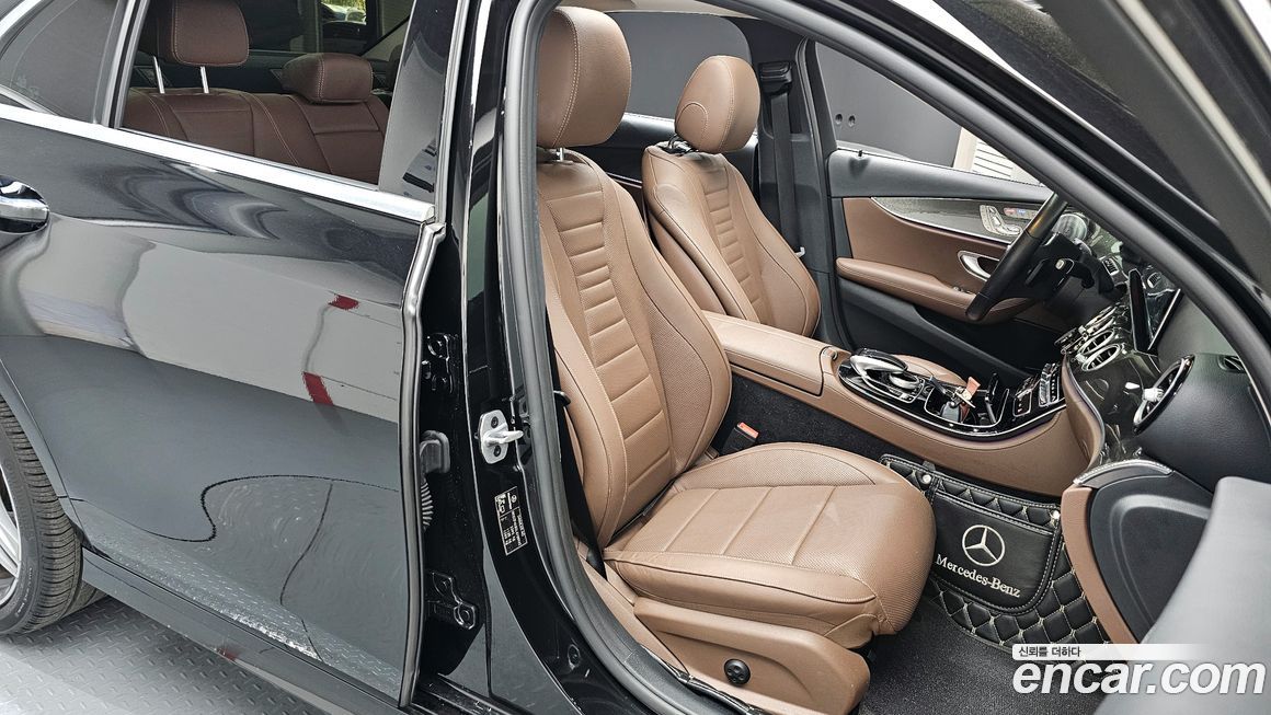 Mercedes-Benz E-Class 2020