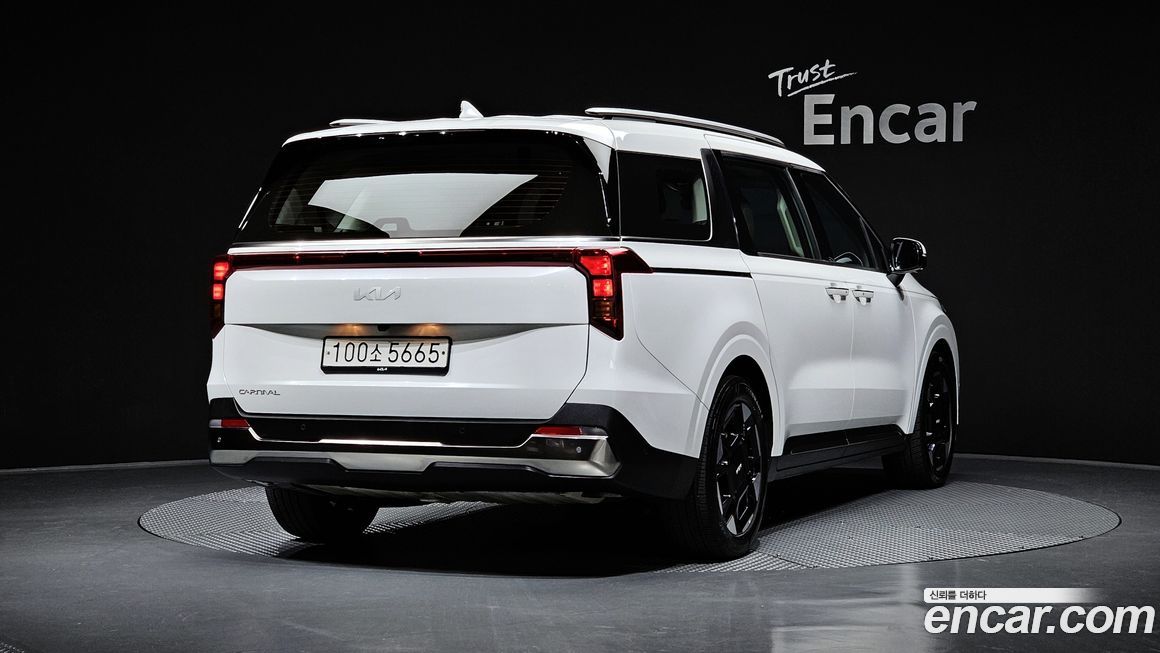 Kia Canival 2025