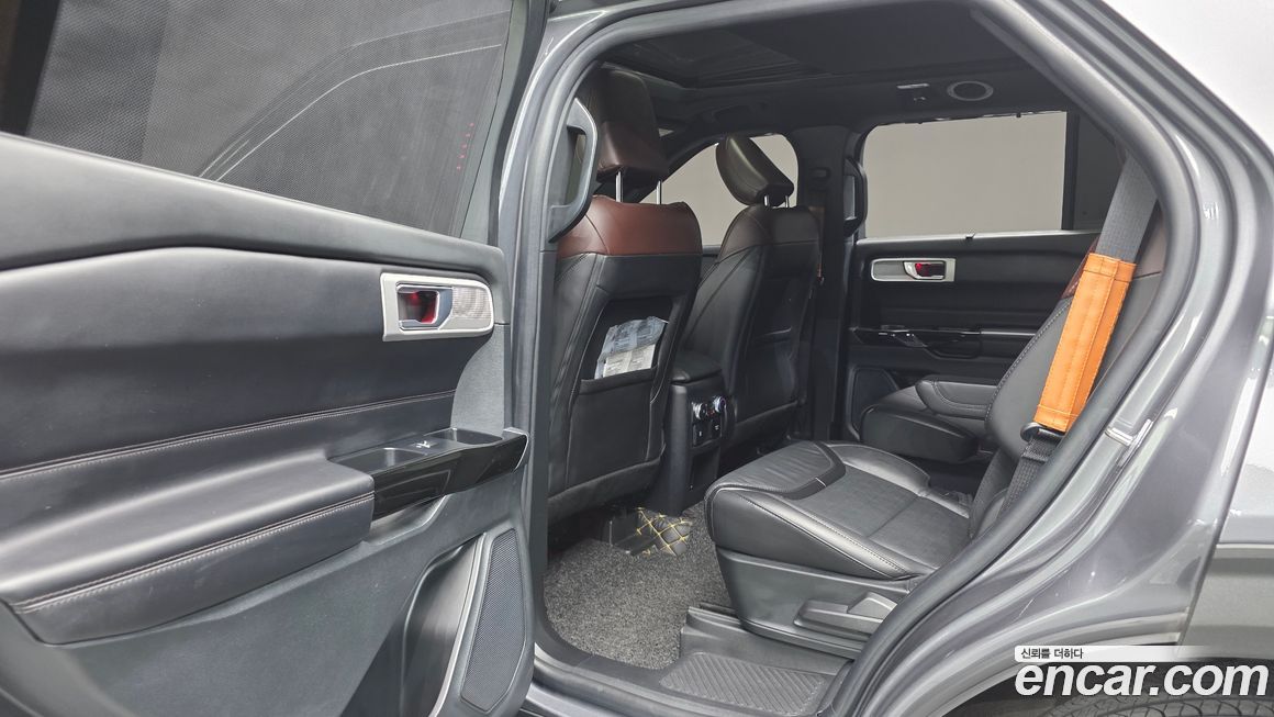 Ford Explorer 2021