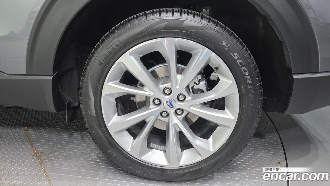 Ford Explorer 2021
